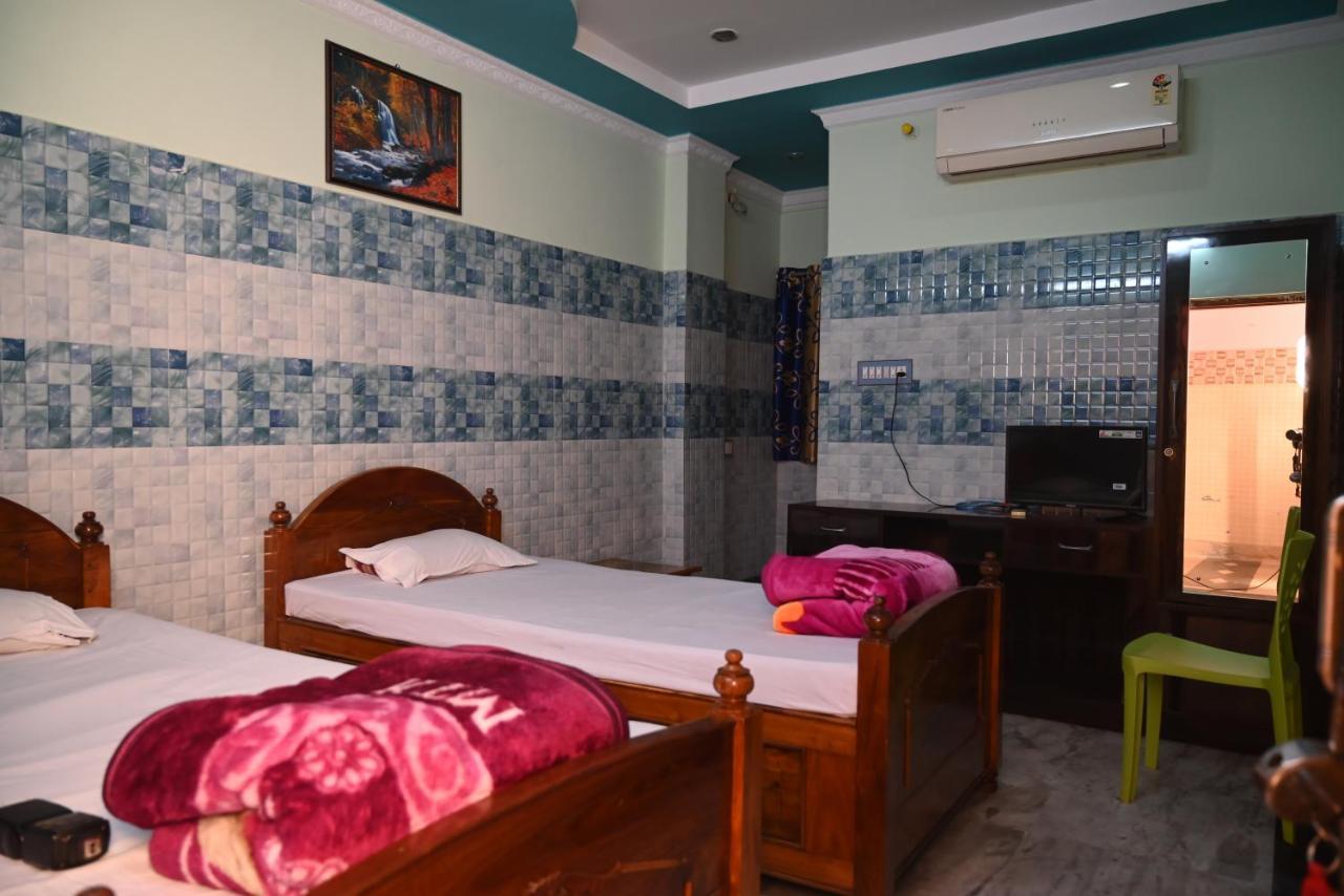 Hotel Rajmahal Bānkura Eksteriør billede